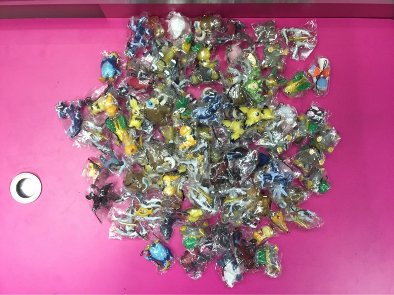 正版散貨 神奇寶貝 口袋怪獸 寵物小精靈 公仔 掛件 擺件工廠,批發,進口,代購