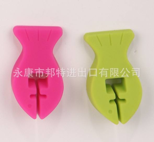 創意小魚型矽膠防燙夾手指套 微波爐隔熱湯勺夾 防燙手取碗器工廠,批發,進口,代購