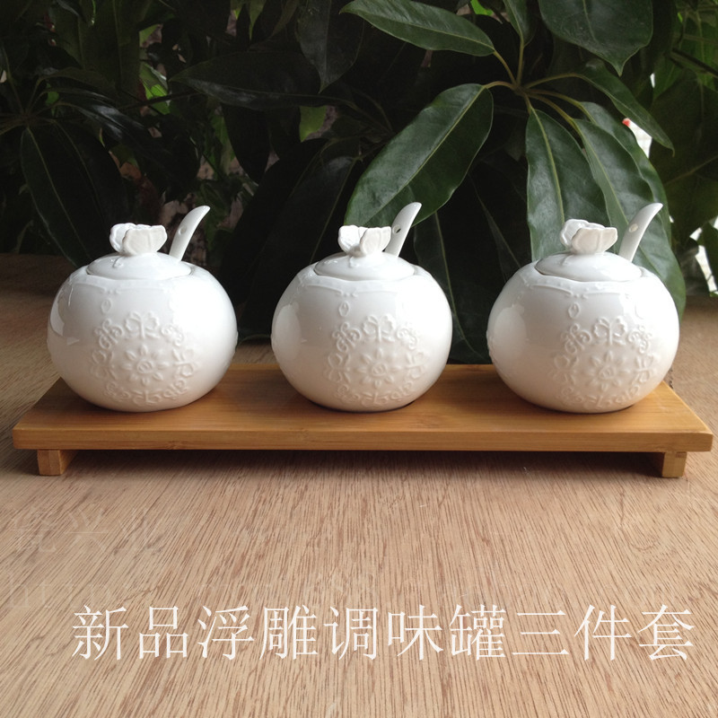 廠傢直銷年貨婚慶蕾絲浮雕蝴蝶鏤空陶瓷糖罐調味罐三件套陋室銘工廠,批發,進口,代購