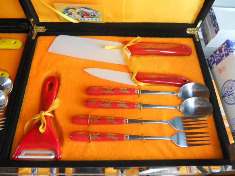 中國紅陶瓷刀7件套黃色陶瓷刀供應會銷禮品會議商務禮品青花套裝工廠,批發,進口,代購