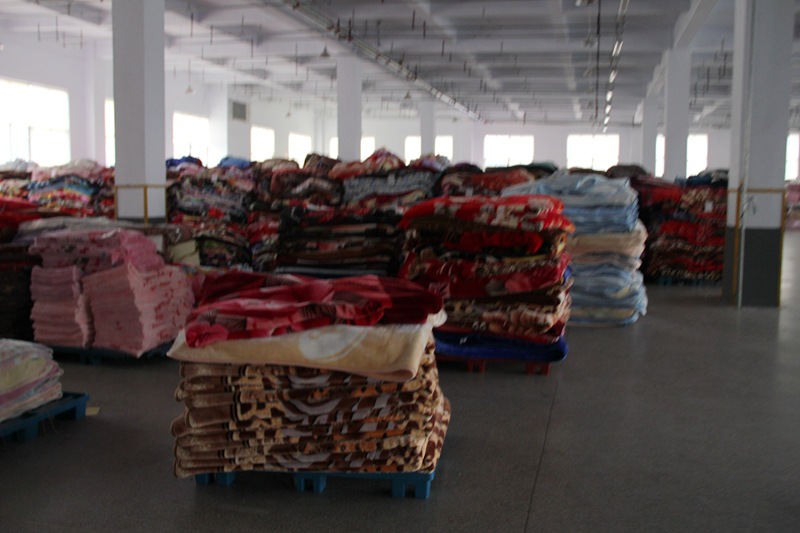 團購毛毯好質量義烏庫存毛毯處理 毛毯清倉工廠,批發,進口,代購