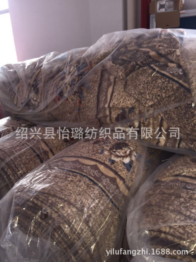 現貨單麵300克水貂絨麵料批發；法蘭絨麵料空調毯；承接訂單批發・進口・工廠・代買・代購