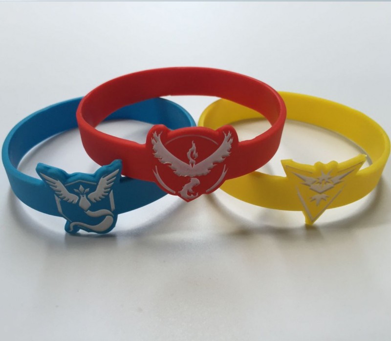 廠傢現貨pokemon go 寶可夢go精靈寶可夢手環矽膠手鏈三色三陣營工廠,批發,進口,代購