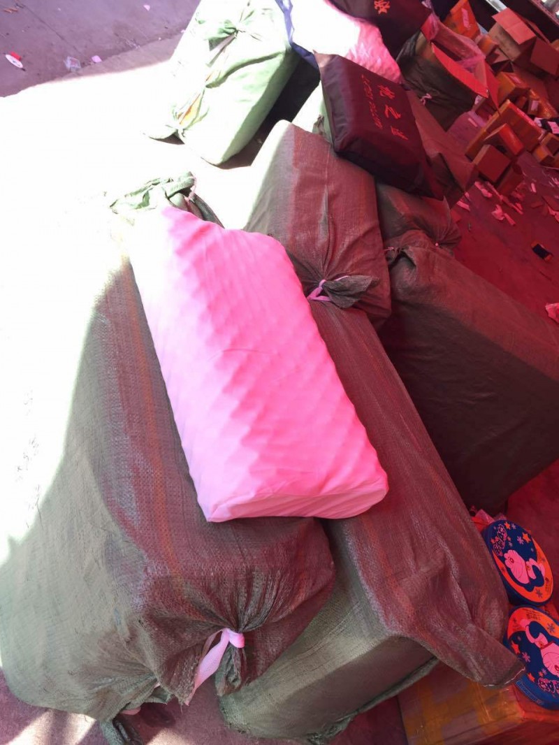 乳膠枕泰國純天然乳膠枕保健按摩枕抗菌防蟎透氣枕頭枕芯廠傢直銷工廠,批發,進口,代購