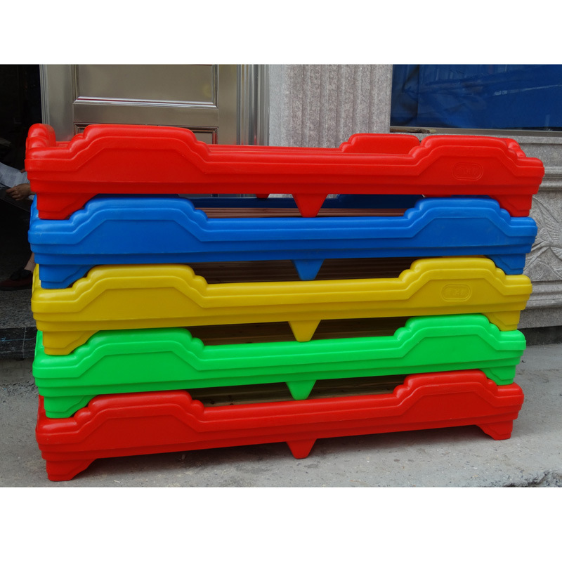 廠傢直銷 特價兒童床 幼兒塑料床 幼兒園專用床 彩色 塑料木板床工廠,批發,進口,代購