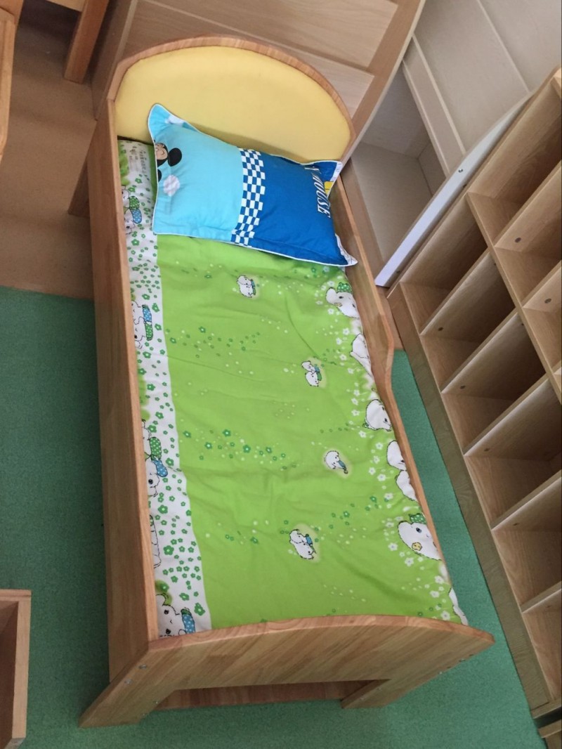 廠傢直銷幼兒園兒童實木單人軟包床 杉木兒童實木床 幼兒單人床批發・進口・工廠・代買・代購