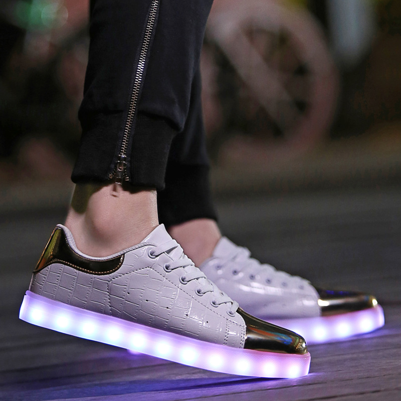新款LED發光鞋鞋USB充電七彩燈光男女情侶夜光鞋休閒板鞋閃光鞋潮批發・進口・工廠・代買・代購
