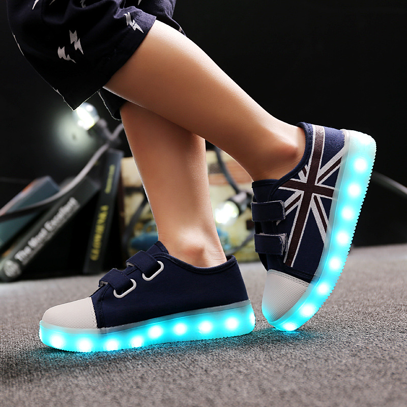 夏季速賣通新款LED發光鞋USB充電帆佈燈鞋男童夜光鞋魔術貼女童鞋工廠,批發,進口,代購