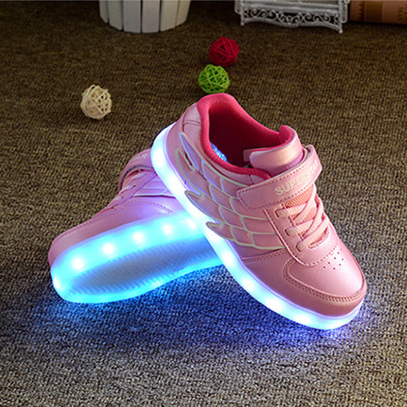 男女童鞋 2016韓版led燈鞋七彩閃光usb充電兒童翅膀小白板鞋工廠,批發,進口,代購