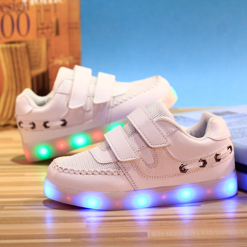 外貿兒童時尚透氣發光鞋新款網佈發光童鞋韓版LED燈兒童板鞋工廠,批發,進口,代購