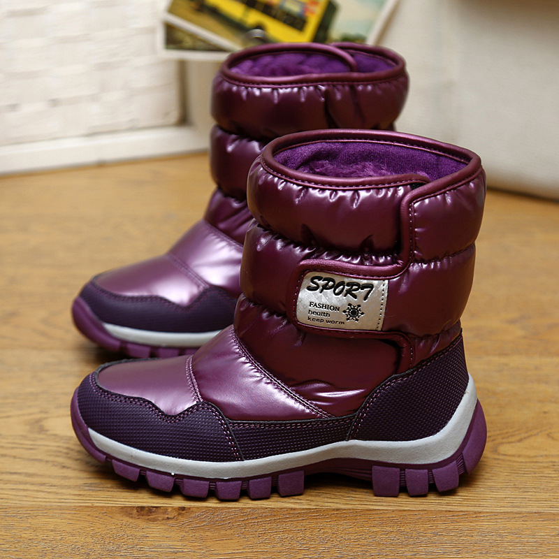兒童雪靴冬季新款平跟防滑加絨防寒絨麵童鞋高筒棉鞋時尚棉靴工廠,批發,進口,代購