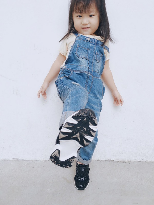 B16A2900韓版 女童 柔軟鞋底 超纖合成革+蕾絲佈 兒童 運動鞋批發・進口・工廠・代買・代購