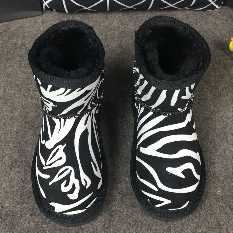 廠傢批發兒童冬季真皮毛一體雪靴防水保暖馬毛低筒牛筋底代發工廠,批發,進口,代購