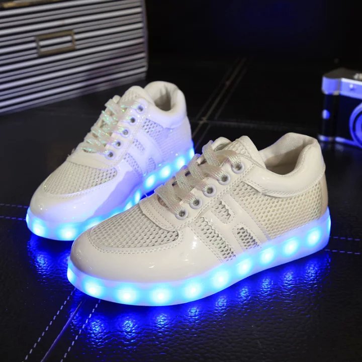 工廠批發 男女情侶運動鞋七彩LED燈鞋板鞋網佈充電usb發光鞋外貿工廠,批發,進口,代購