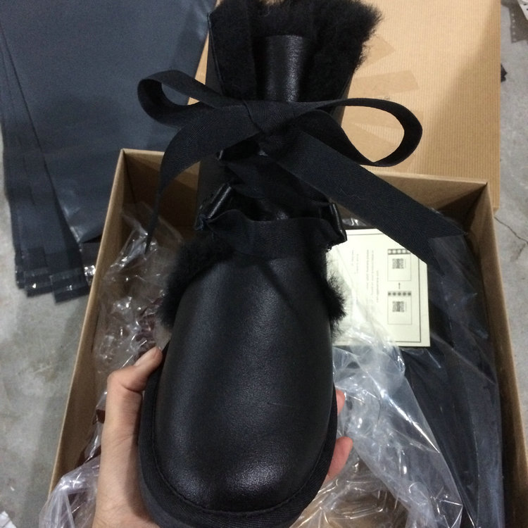 5828中筒綁帶羊皮毛一體雪靴子牛筋底男女棉鞋（金屬防水）工廠,批發,進口,代購