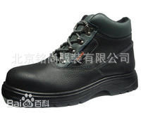 供應北京直銷勞保鞋廠傢，訂做安全鞋，防刺穿鞋定做工廠,批發,進口,代購