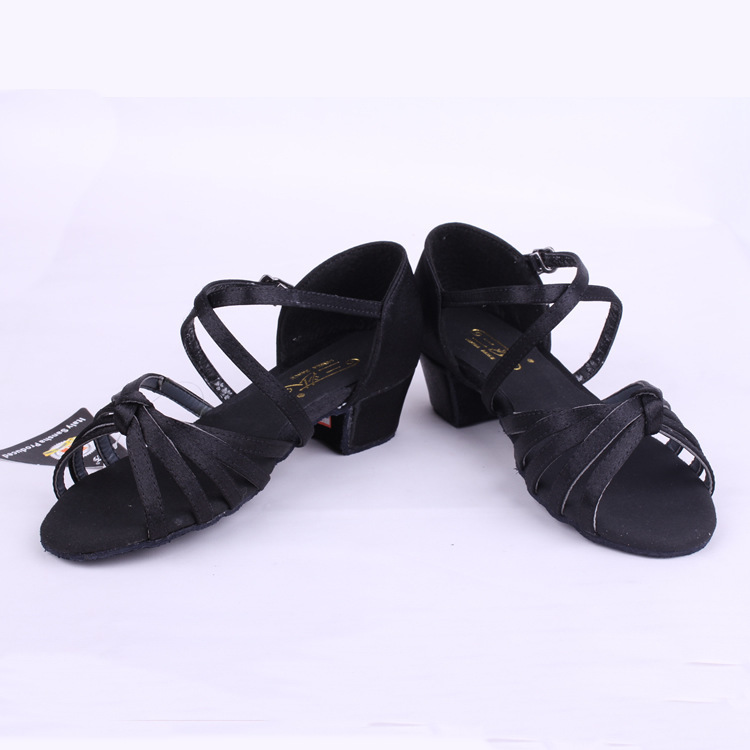三莎正品兒童舞蹈鞋 拉丁舞現代舞跳舞鞋 女童黑色緞麵演出鞋涼鞋批發・進口・工廠・代買・代購