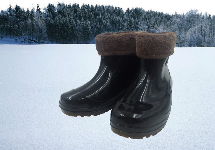 新款流行純黑色低筒加絨棉保暖雨鞋 防滑防水耐寒雪靴 廠傢批發批發・進口・工廠・代買・代購