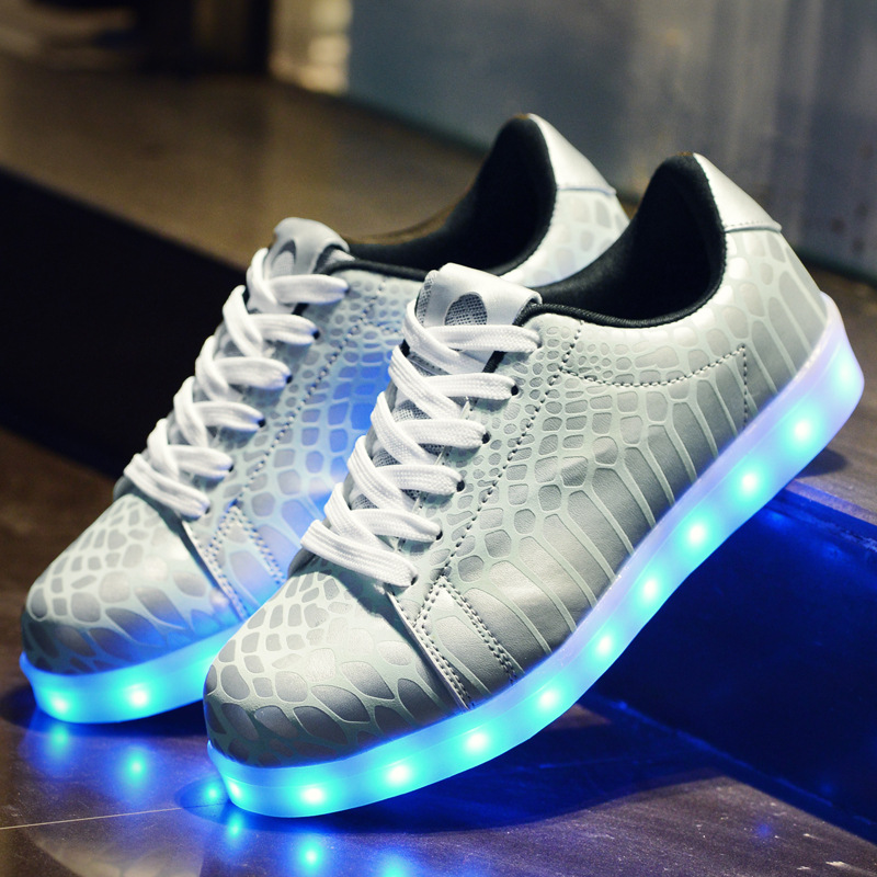 2015韓版蛇紋發光鞋夜光鞋USB充電七彩LED燈光鞋情侶反光板鞋工廠,批發,進口,代購