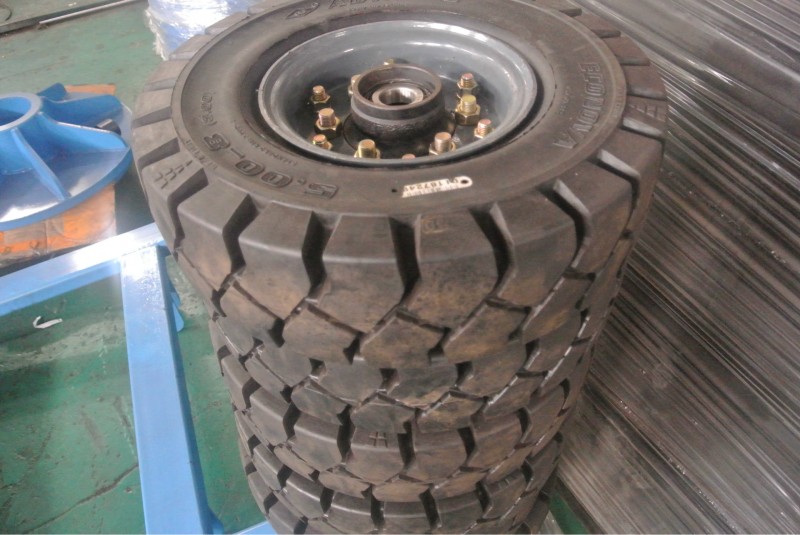佛山順德5.00-8前進實心輪胎，叉車空氣胎換實心胎工廠,批發,進口,代購