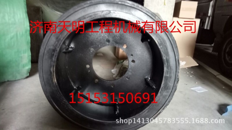 進口質量XM130A 徐工後輪銑刨機膠輪 優質戴維派克銑刨機輪胎批發・進口・工廠・代買・代購