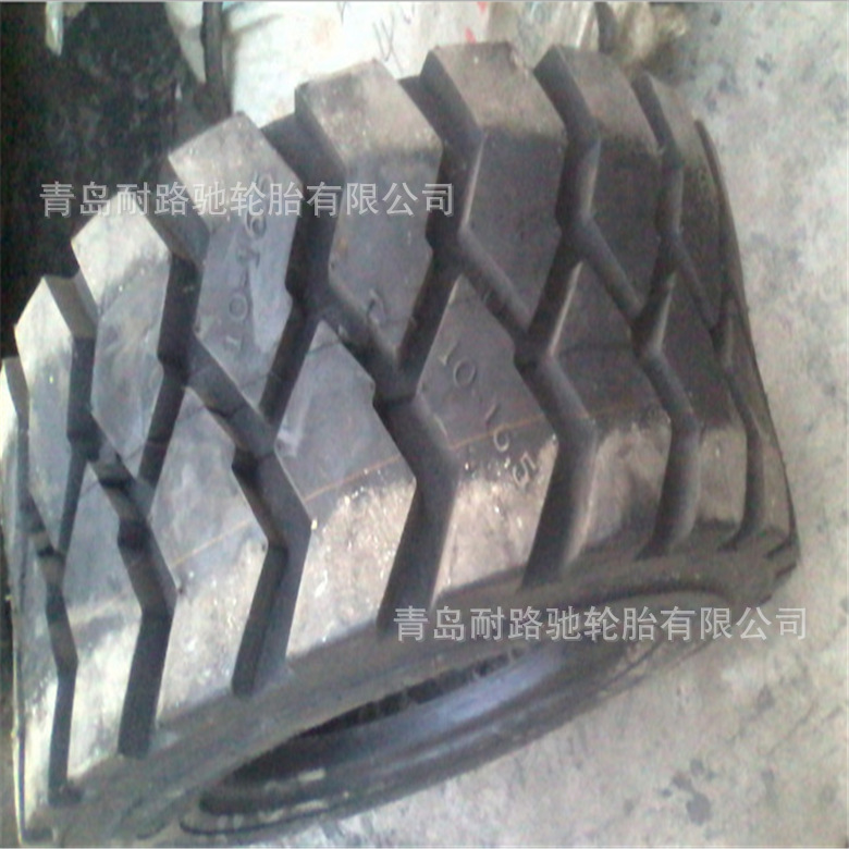大量供應 15-19.5 兩大塊花紋 滑移裝載機真空輪胎 工程機械輪胎工廠,批發,進口,代購