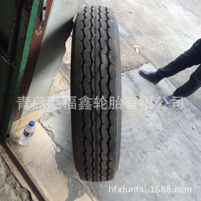 供應優質耐磨11-22.5汽車輪胎工廠,批發,進口,代購