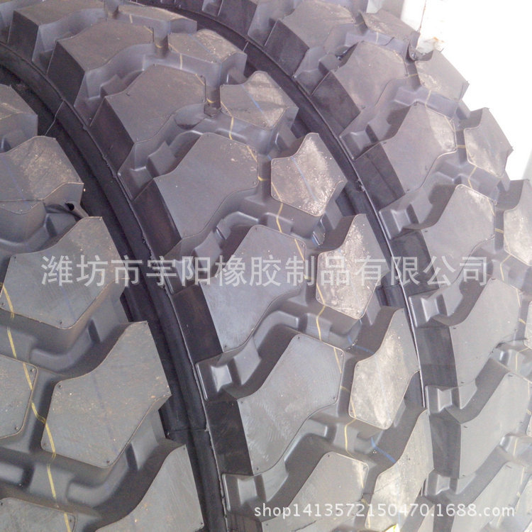 廠傢直銷全鋼載重子午線鋼絲胎11.00R20 1100R20卡車客車輪胎工廠,批發,進口,代購
