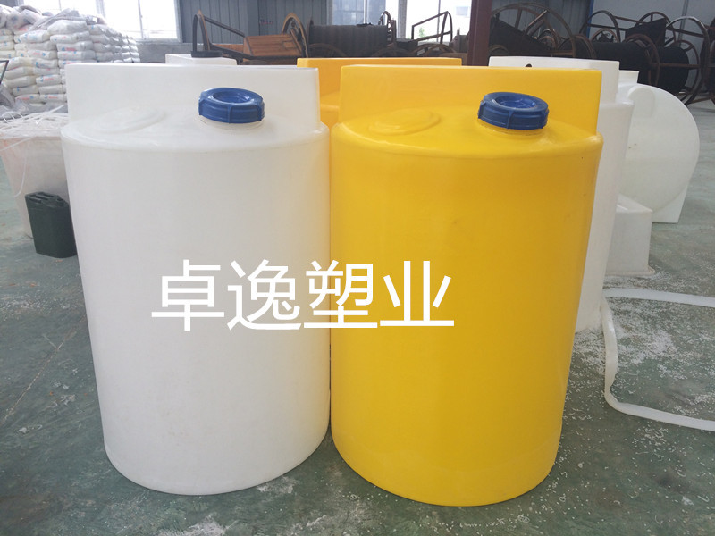 荊州市江陵縣1.5噸加藥桶 PE加藥箱 1500L加厚計量箱 耐酸堿攪拌批發・進口・工廠・代買・代購