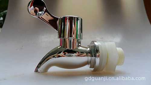 供應電鍍飲水機龍頭，仿古拉絲水龍頭，拉絲塑料水龍頭批發・進口・工廠・代買・代購