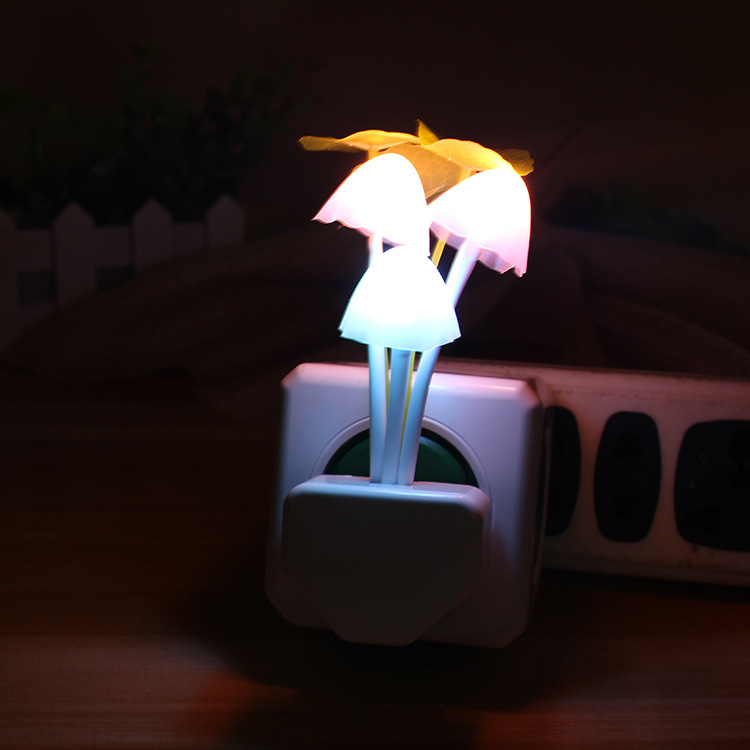 阿凡達蘑菇燈 插電七彩變色led 壁插小夜燈 光控夢幻蘑菇燈工廠,批發,進口,代購