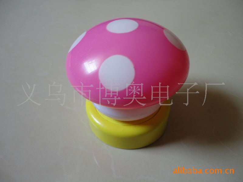 大號蘑菇拍拍燈/韓國時尚蘑菇拍拍燈/七彩小夜燈工廠,批發,進口,代購