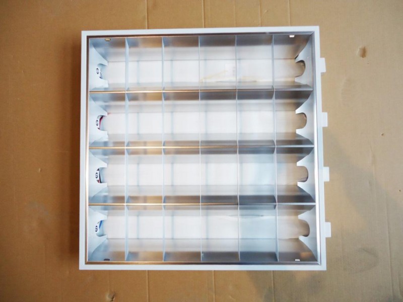 供應飛利浦TBS068 3*18W 電子鎮流器 霧麵格柵燈盤 600*600工廠,批發,進口,代購