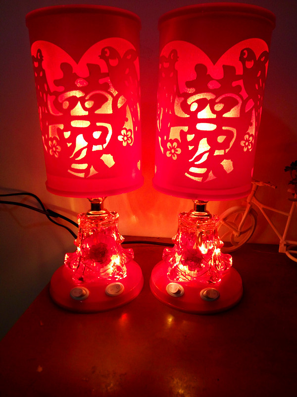 創意婚慶臺燈臥室床頭燈婚房喜慶紅色雙喜字結婚禮品臺燈工廠,批發,進口,代購