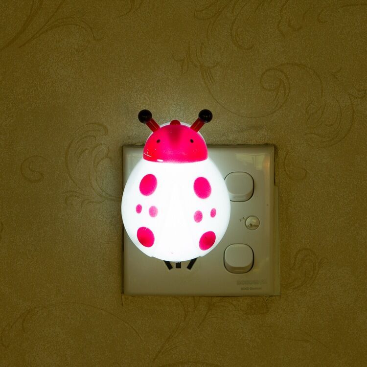 批發 led小夜燈插電床頭燈 臥室喂奶燈 節能創意開關插座燈 禮品批發・進口・工廠・代買・代購