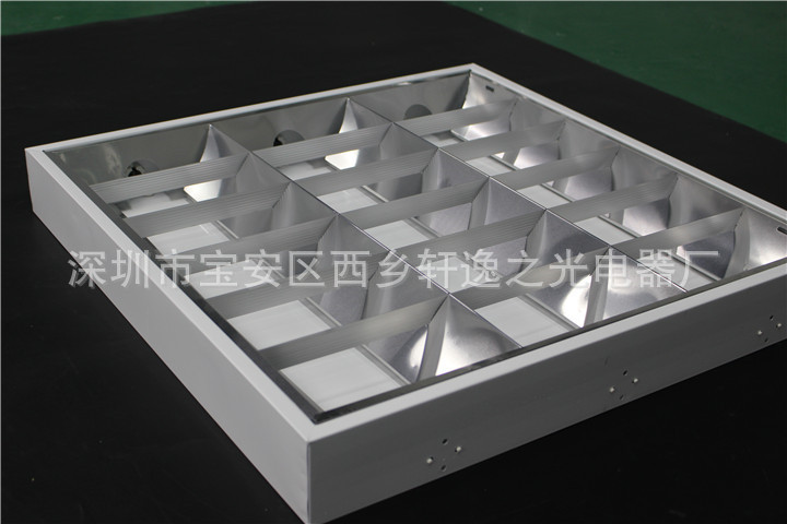 三管T8明裝格柵燈外殼 明裝格柵燈外殼 600600格柵燈外殼工廠,批發,進口,代購