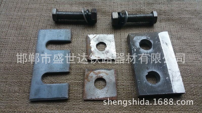 GDGL-1,廠傢銷售38kg/m鋼軌用514雙孔壓板，按國標生產量大從優。工廠,批發,進口,代購