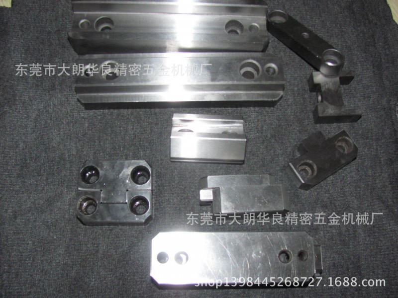 【華良模具】大量生產供應塑膠模具零配件，質量保證，歡迎采購。工廠,批發,進口,代購
