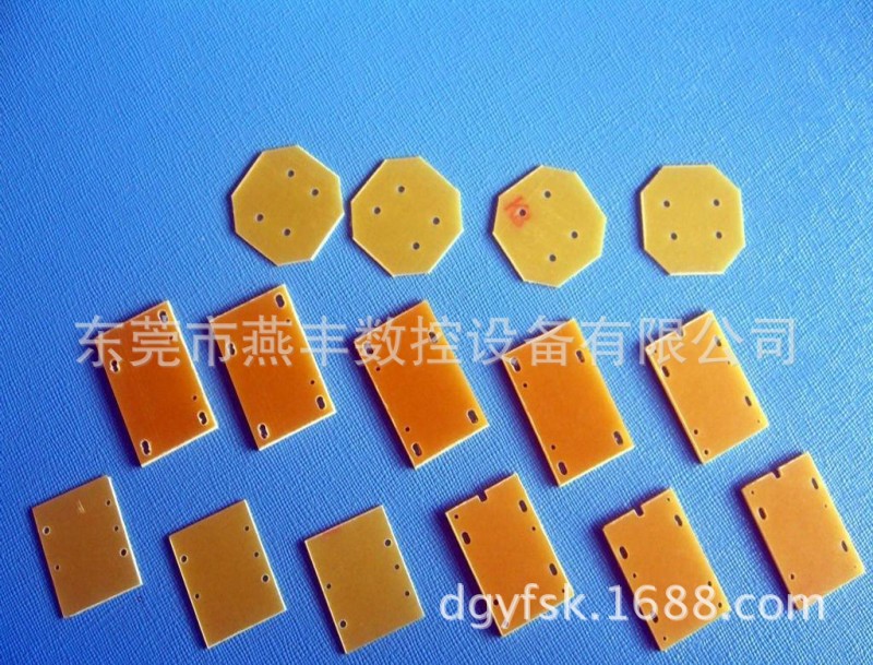 東莞燕豐塑膠板雕刻機 密度板雕刻機13826956654黃小姐批發・進口・工廠・代買・代購