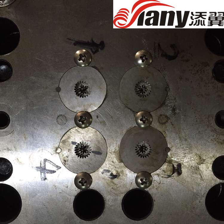 提供塑膠齒輪模具 塑膠蝸桿模具 塑膠模具 註塑模具 模具加工工廠,批發,進口,代購