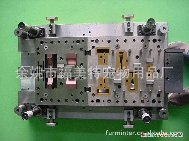 沖壓模具、級進模具、拉伸模具、彎曲模具、沖件模具、沖裁模具批發・進口・工廠・代買・代購