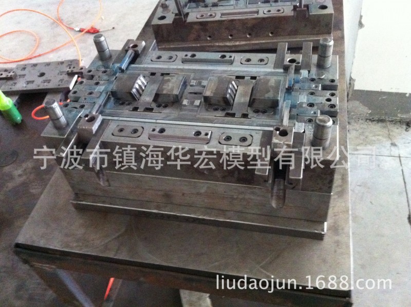 招聘模具銷售工程師，模具主管，模具師傅，修模師傅，配模師傅工廠,批發,進口,代購