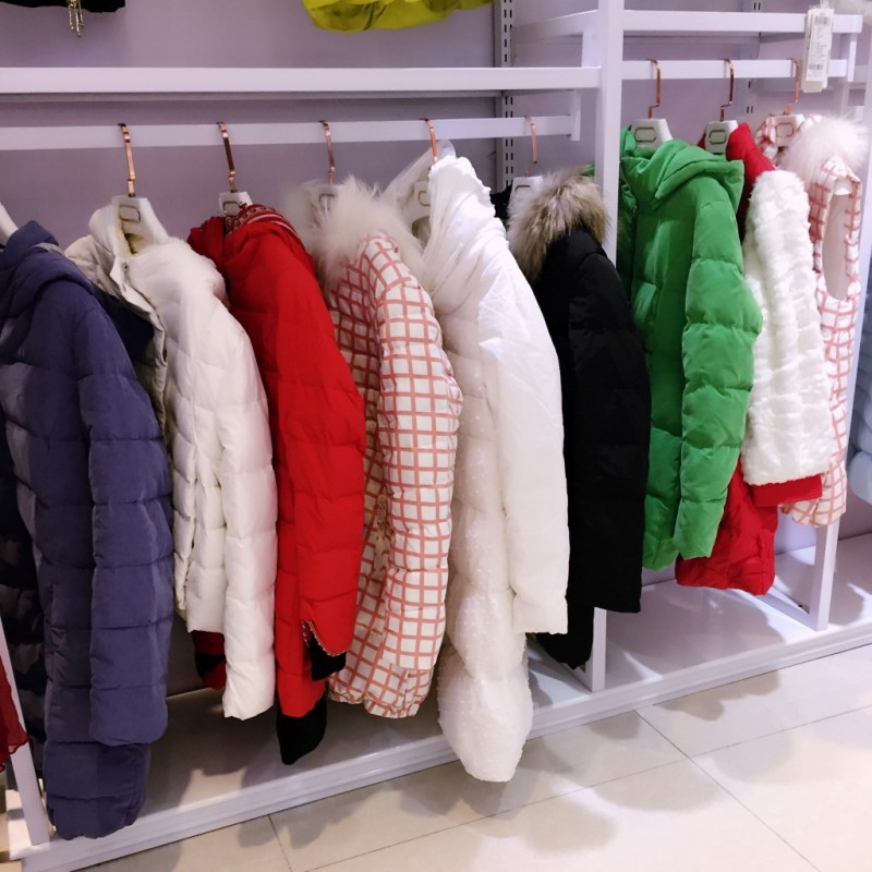 【片斷】冬裝 毛領大方氣質中長款連帽羽絨衣女杭州品牌女裝尾單工廠,批發,進口,代購