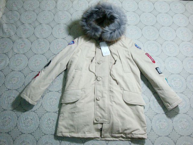 2016款m貉子大毛領N3B徽章貼佈加厚中長款棉衣棉服女批發・進口・工廠・代買・代購