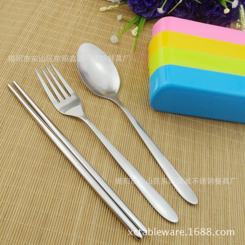 不銹鋼餐具 勺叉筷3件套 塑膠盒便攜餐具套裝  廠傢logo定製工廠,批發,進口,代購