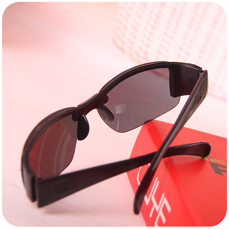 D132  兩元店偏光太陽鏡 男款太陽眼鏡 墨鏡 太陽鏡 百貨批發工廠,批發,進口,代購