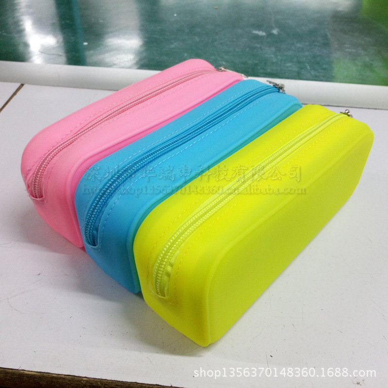 韓國可愛糖果色卡通矽膠拉鏈包 橫款手拿筆袋 矽膠批發・進口・工廠・代買・代購