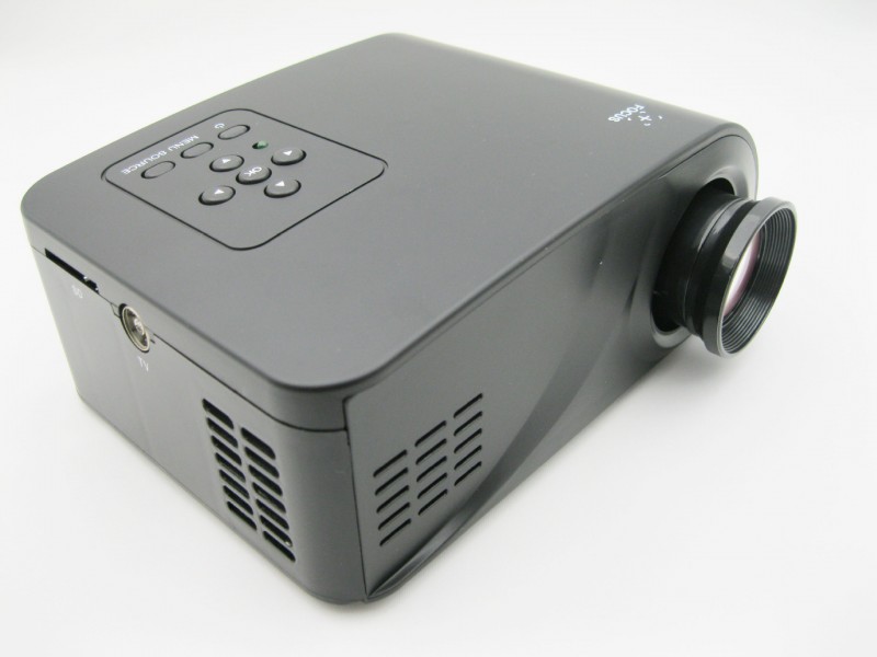 Portable Mini Projector Cinema Theater 便攜式LED投影機X6批發・進口・工廠・代買・代購