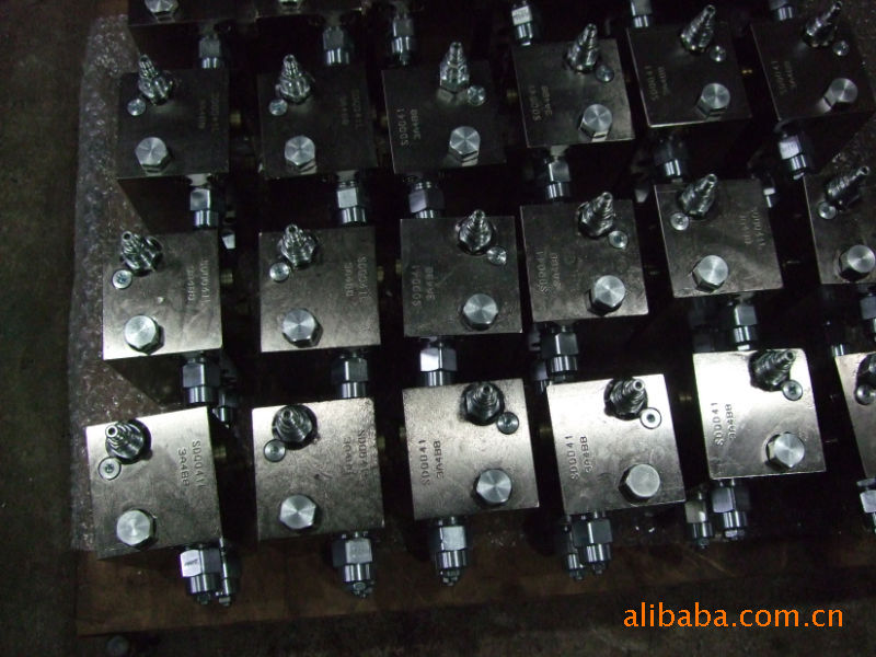 供應閥塊45鋼可安裝多種閥工廠,批發,進口,代購
