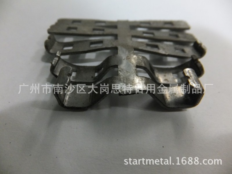 專業研發開瓶器連續模，並代理加工插銷及鐵鉤批發・進口・工廠・代買・代購